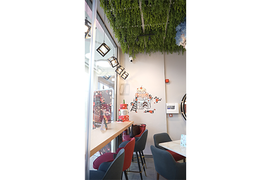 Red Ribbon Bakery