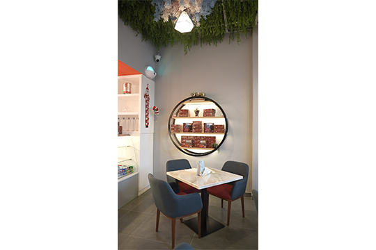 Red Ribbon Bakery